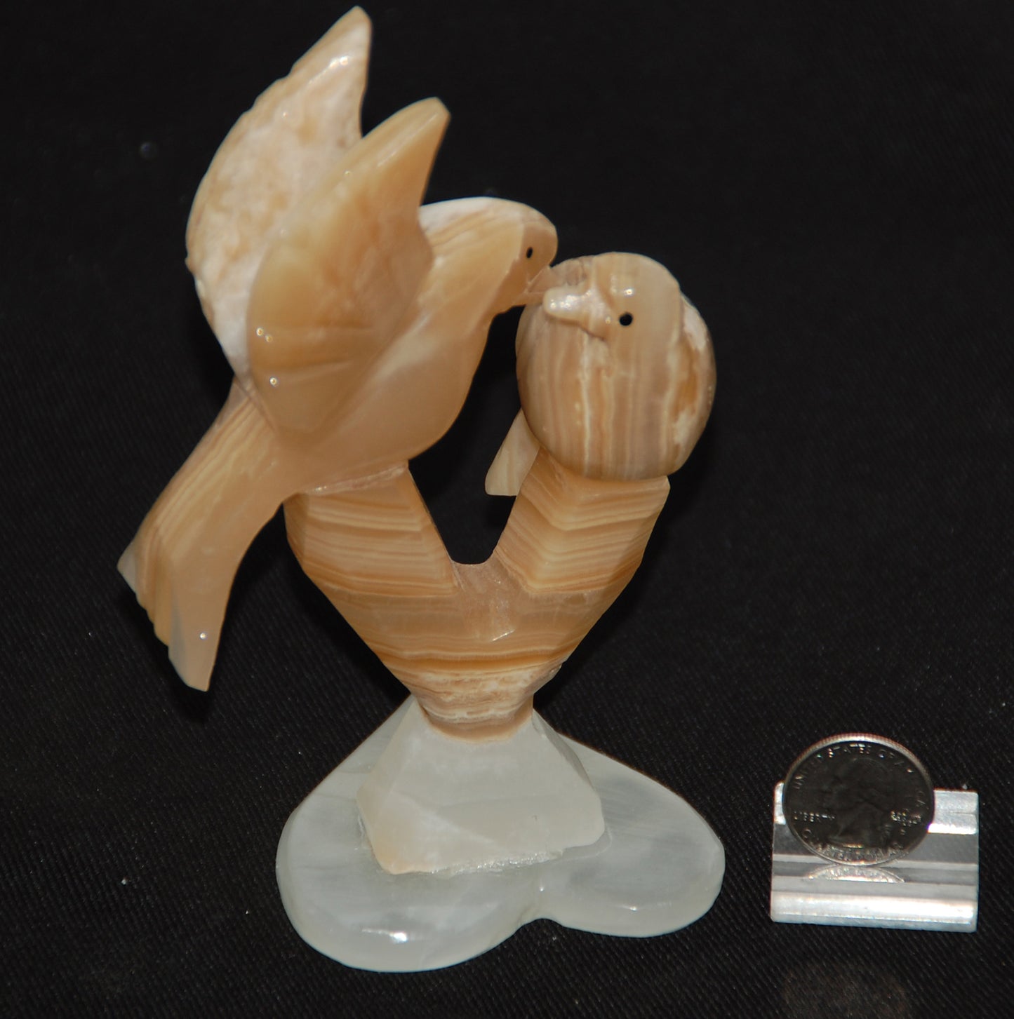 Mexican Onyx Dove Pair Carving Birds Love Romantic Tan Carved Quartz Stone Rock Decor