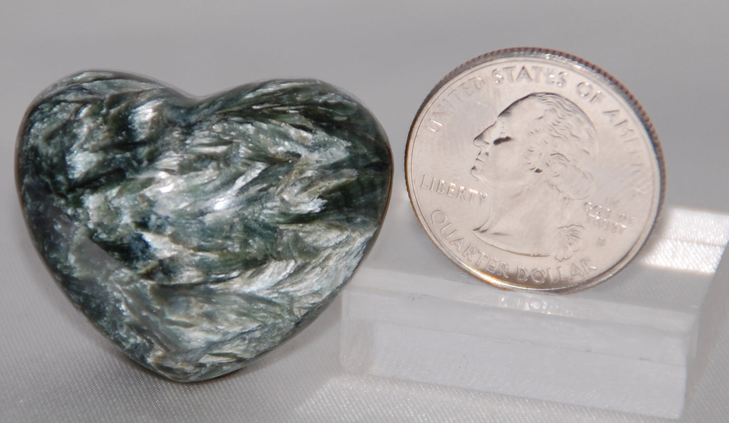 Seraphinite Polished Heart Stone Crystal Teal Blue Green Unique Feather Like Shimmer