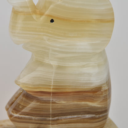Mexican Onyx Elephant Lamp